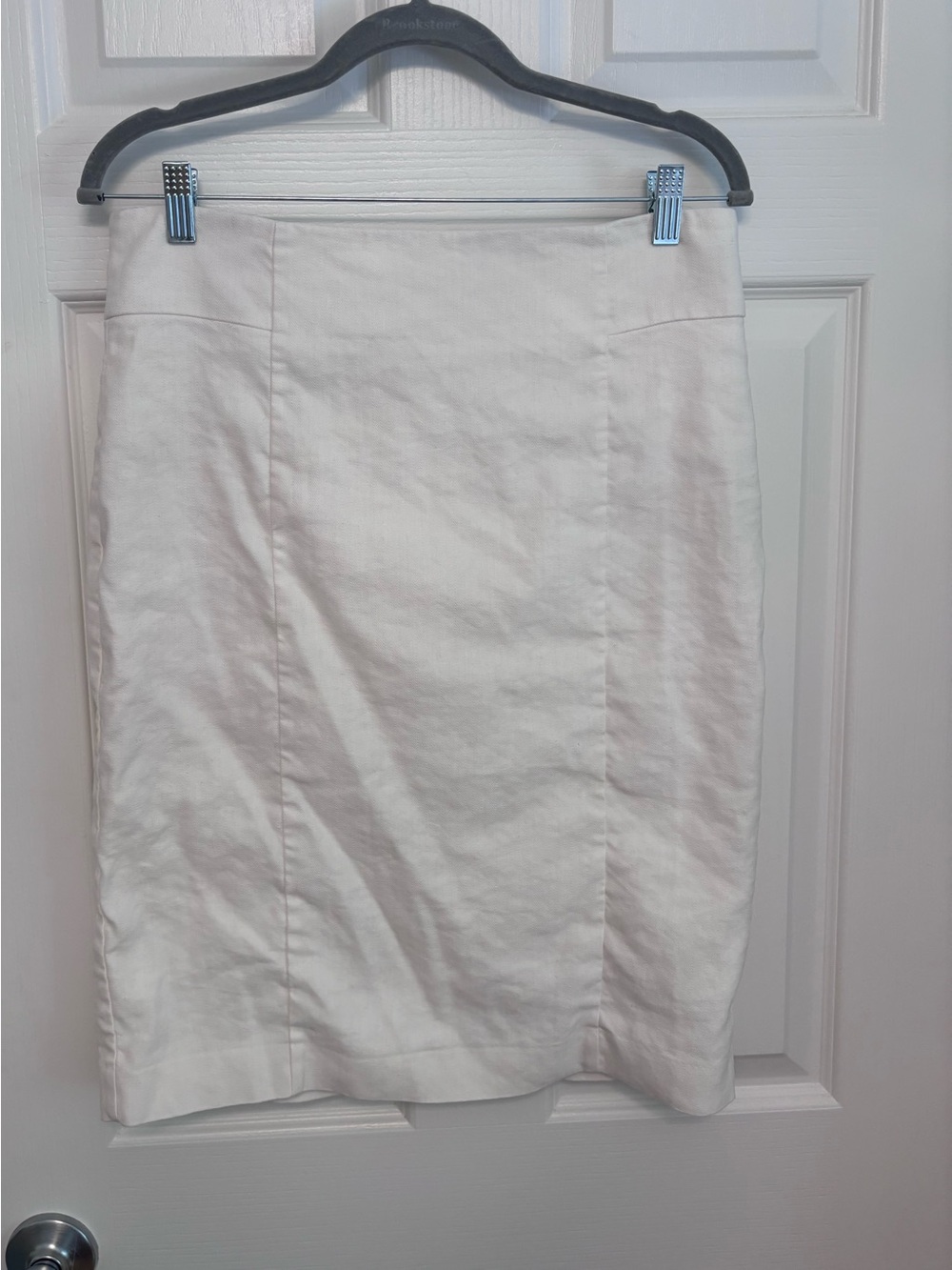 Ann Taylor White Pencil Skirt